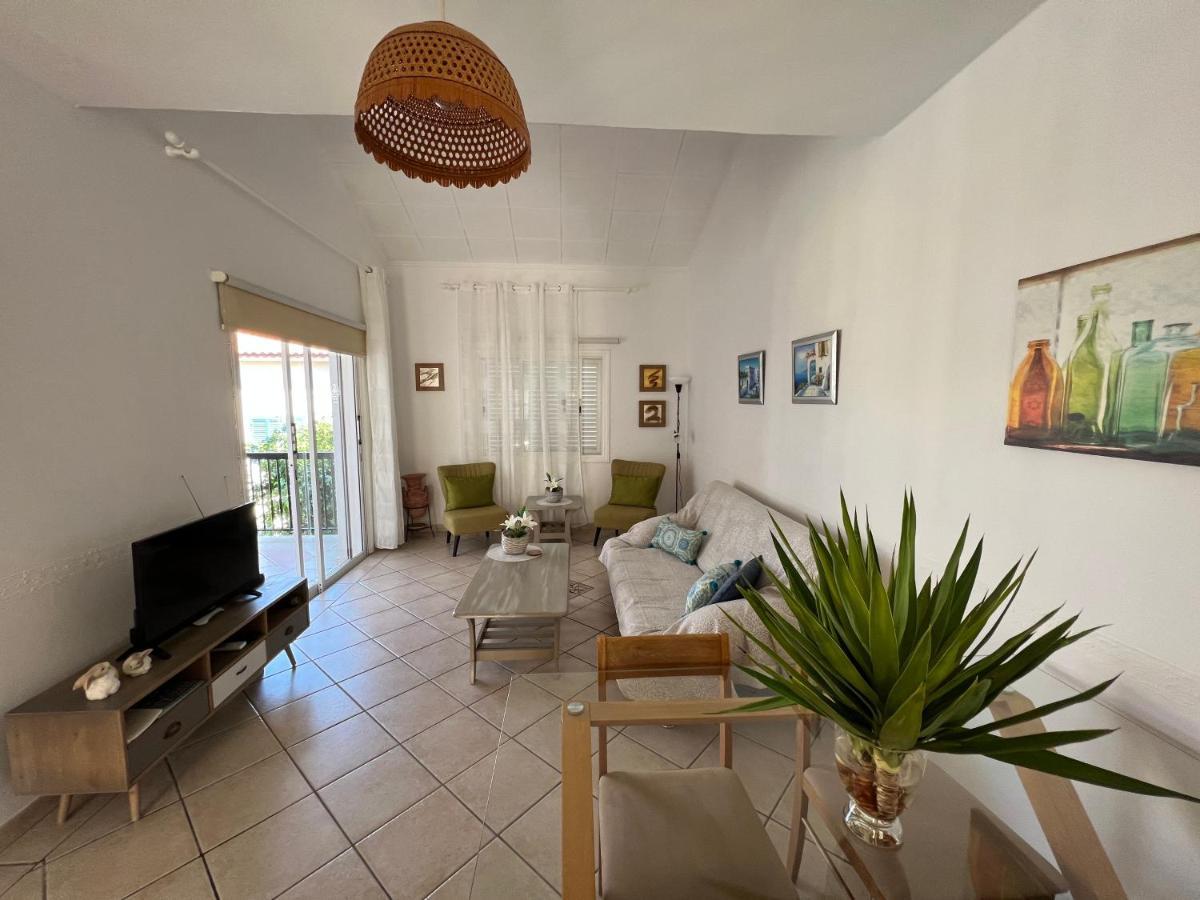 The Best Prime Location Lovely 1 Bedroom Apartment Paphos ภายนอก รูปภาพ